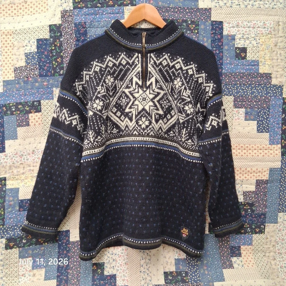 Dale of Norway US Ski Team Navy Blue Fair Isle Snowflake Sweater Size Medium